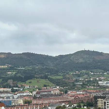Vistas Monte Naranco Con Parking 5euros Al Dia * Oviédo