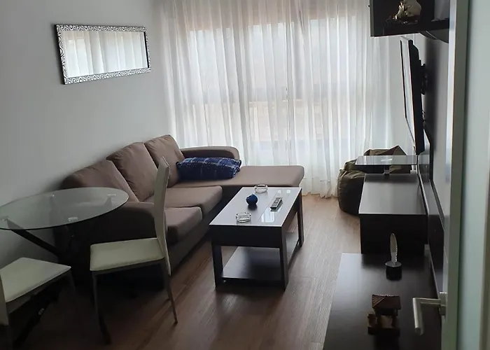 아파트 Vistas Monte Naranco Con Parking 5euros Al Dia *